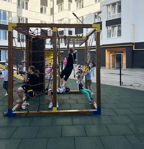 Дитячий майданчик Куб 2,3*2,3м з бруса Спортивний комплекс вуличний дитячий комплекс Cube-1 фото реальне зображення товару